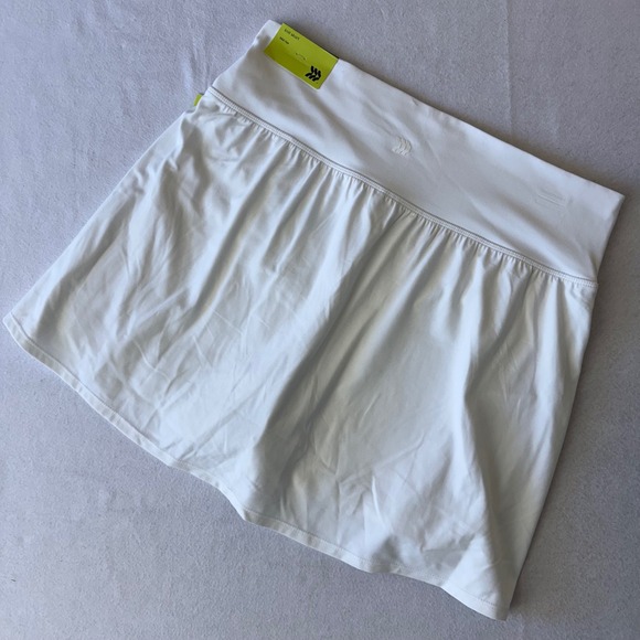 All in Motion White Mid Rise Knit Skort Womens Medium Moisture Wicking UPF 50+ - Picture 4 of 10